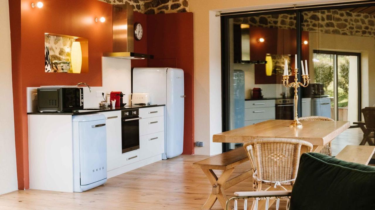 La Chomotte Hotel Saint-Alban-d'Ay Kültér fotó
