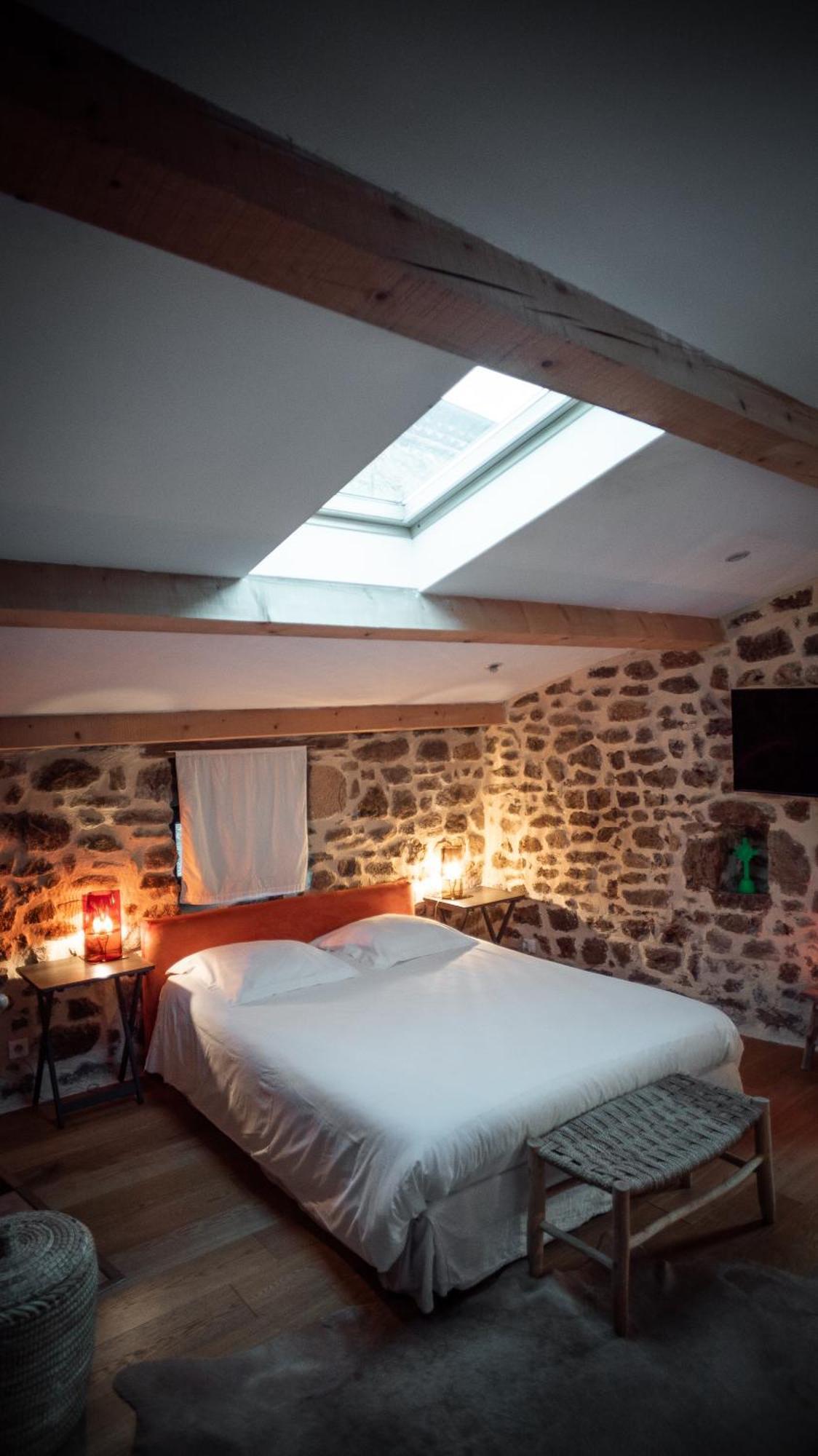La Chomotte Hotel Saint-Alban-d'Ay Kültér fotó